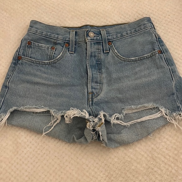 Levi’s 501 High Rise Denim Shorts Size Women’s 26 - Picture 5 of 5